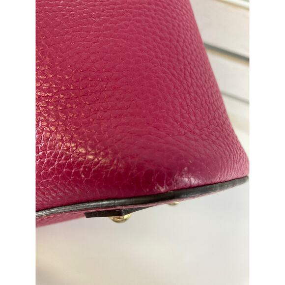 DOONEY & BOURKE MEDIUM SIZE PINK PEBBLED LEATHER SHOULDER BAG - Picture 11 of 16